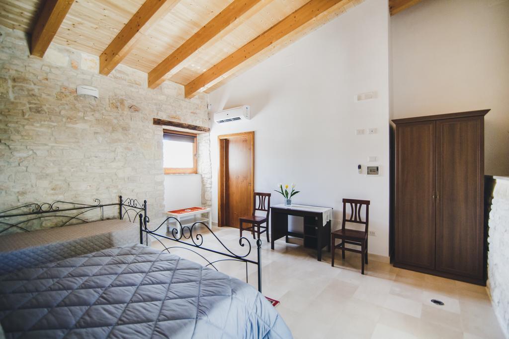 Ai Pilieri di Bagnoli Castel Del Monte (Apulia) Exterior foto