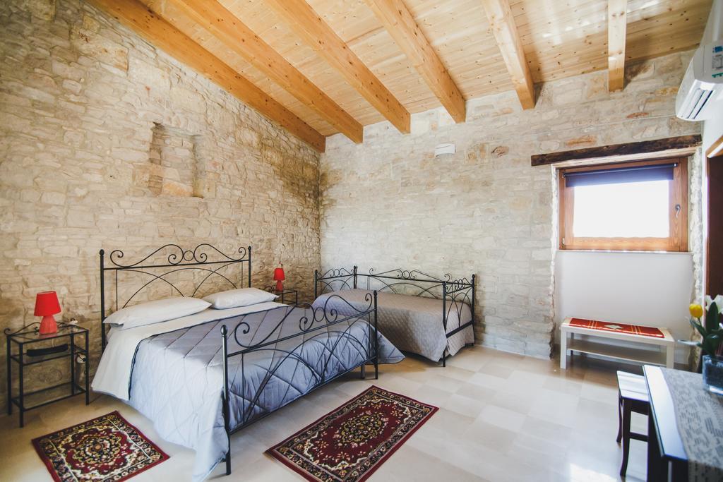 Ai Pilieri di Bagnoli Castel Del Monte (Apulia) Exterior foto